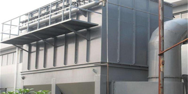 15年廠家耀（yào）先（xiān）揭秘（mì）<i style='color:red'>脈衝布袋除塵器</i>“肋（lèi）骨”的（de）秘密，知道（dào）它您就是大師！