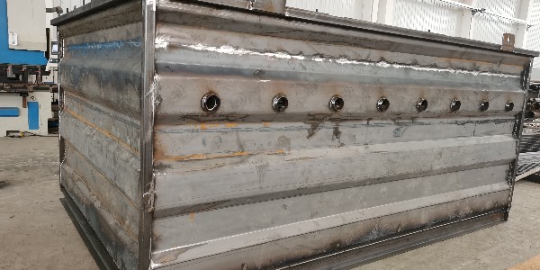 幹式除（chú）塵器和<i style='color:red'>濕式除塵器</i>的區別（bié）？除塵器廠（chǎng）家91香蕉视频教您分個一清二楚