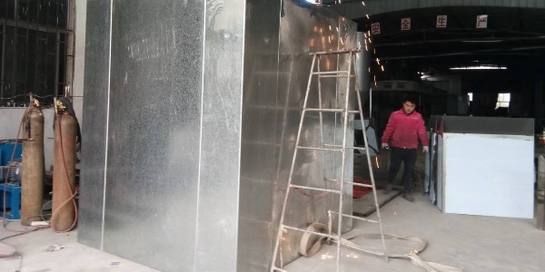 布袋除塵器適用的<i style='color:red'>車間（jiān）粉塵處理</i>範圍（wéi）在哪？除（chú）塵器廠家91香蕉视频環境來介紹！