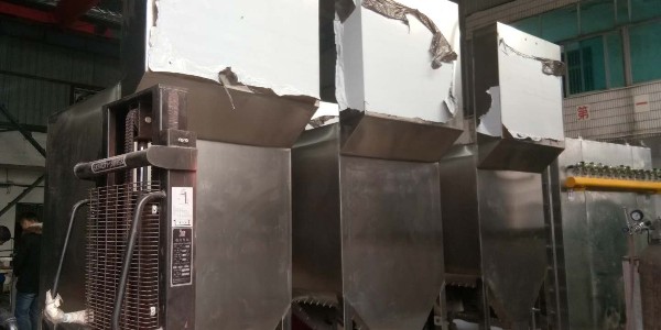 布袋除塵器除塵效率為什麽那麽高？除塵器廠家91香蕉视频環境來教您！