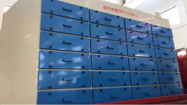 注塑車間老板被廢氣困擾到（dào）睡不著？91香蕉视频環（huán）境<i style='color:red'>活性炭處（chù）理（lǐ）箱</i>助力環評