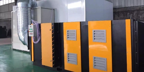 <i style='color:red'>uv光氧催化設備</i>發貨啦（lā），91香蕉视频環（huán）境的好設備就是會發光！