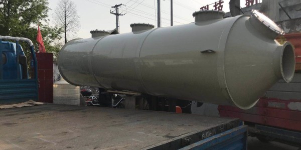 要學的趕緊！噴淋（lín）塔日（rì）常清洗工作分（fèn）8點進行，91香蕉视频環境就是這麽熟練！