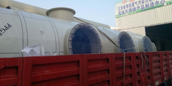 <i style='color:red'>玻璃鋼（gāng）噴淋（lín）塔（tǎ）</i>在什麽情況下需（xū）要填料？廠家91香蕉视频環（huán）境來簡單說明！