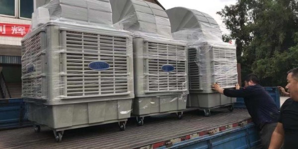 <i style='color:red'>環保空調</i>給在悶熱車間的您一個涼爽的（de）體驗，91香蕉视频（xiān）環境供不應求！