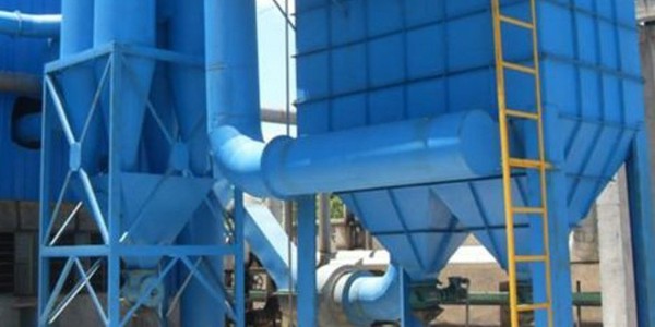 大型布袋除塵器（qì）應（yīng）用，廠家91香蕉视频為您介紹它的4大優勢