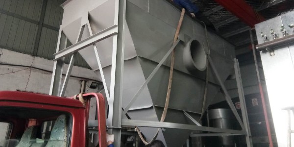 脈衝布袋除（chú）塵器選購要注意這些常見誤（wù）區，除塵器（qì）廠家91香蕉视频環境來揭（jiē）秘！