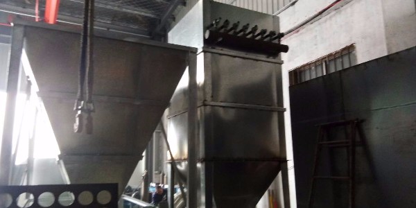 無錫廢氣（qì）處理廠家：冶金行業用哪種除塵設備好（hǎo）？