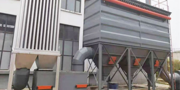 15年廠家生產布袋除（chú）塵器以質取勝，耀（yào）先（xiān）環境贏得一致好評！